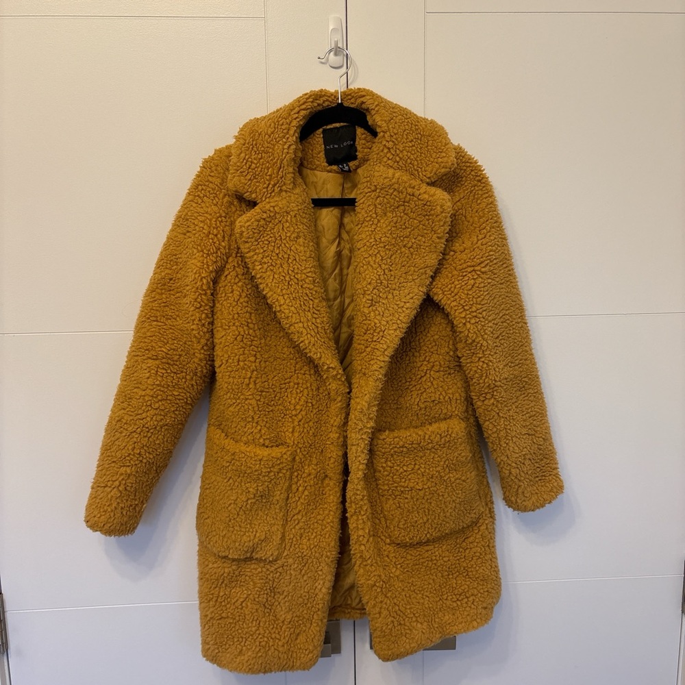 Teddy Coat - Size 6